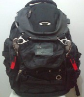 Mochila Modelo Oakley